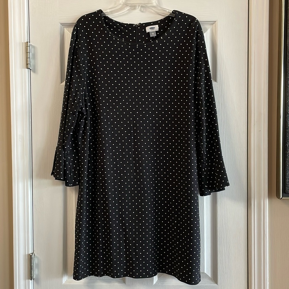 Old Navy Long Sleeve Black Dress with White Dots